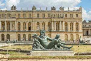 Geführte Tour durch das Schloss Versailles mit Hoteltransfer