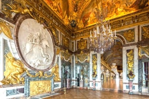 Versailles slott besøk i minivan fra Paris halvdag