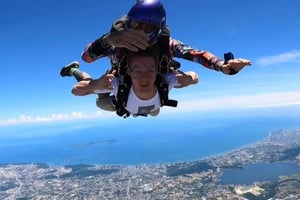 Pattaya: Paracadutismo con vista sull'oceano