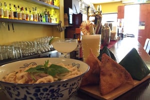 Penang: Georgetown Foodie Walking Tour med en cocktail