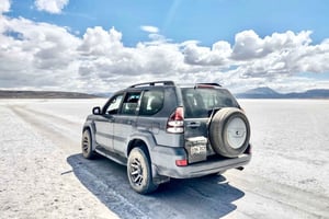 Arequipa: Chachani Volcano Guided Trek with Meals-two days