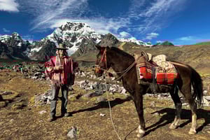 Cusco: Jazda konna w grupie po 7 jeziorach Ausangate + bilety