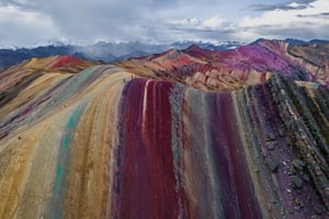 Cusco: Palcoyo Mountain päiväretki aamiaisella ja lounaalla: Palcoyo Mountain päiväretki aamiaisella ja lounaalla