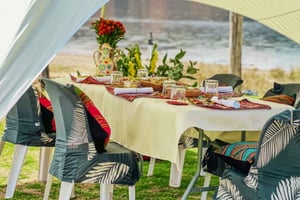 Cusco: Picnic med maling af toritos ved Huaypo-søen