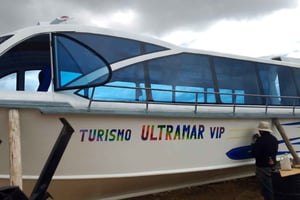 Floating Islands of Los Uros: Guided Tour, Culture and Tradition.