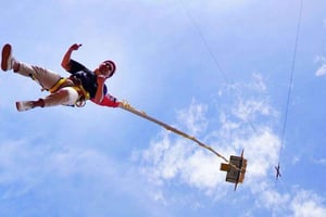 Из: Куско | Extreme Slingshot - Супермен |