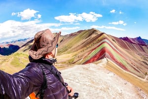 Vanuit Cusco: Regenboogberg met lunchbuffet
