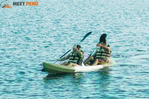 Aventura en Kayak por la Bahía de Paracas
