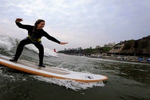 Lima: Surfles bij Playa Makaha in Miraflores