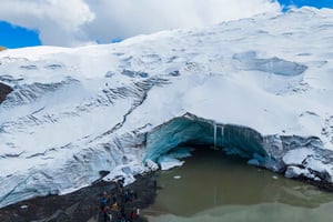 Dagstur till Quelccaya Suyuparina-glaciären i Cusco