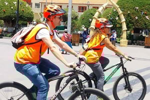 Puno: Guidet byrundtur på cykel med besøg på Yavarí-skibet, Dreyer Museum