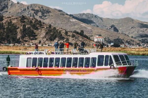 Puno: Lake Titicaca tour with the exclusive Jumbo Catamaran + Puno dances