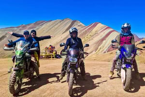 Tour fácil a la montaña del arcoíris: sin necesidad de caminar ni conducir.