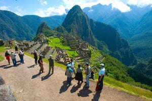 Machu Picchu : billet officiel et guide avec bus en option