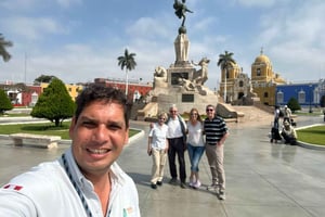 Trujillo: ti veniamo a prendere al porto di Salaverry - Tour di Chan Chan e Moche