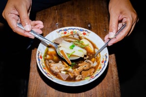 Phuket: Baba Tastes Food Tour with 15+ Tastings
