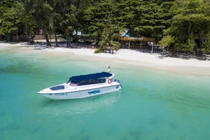 Phuket: Coral Island Day Trip by Speedboat & Buffet Lunch