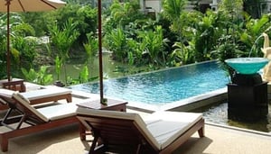 Nai Harn Baan-Bua - Baan-Pattama