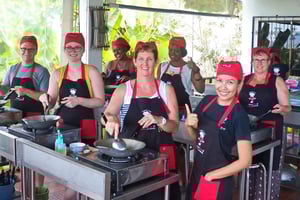 Phuket: Authentic Thai Cooking Class