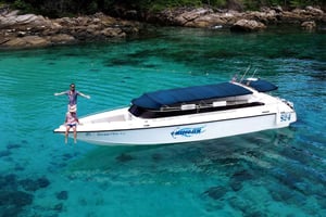 Phuket: Halvdagsutflykt till Korallön med speedboat