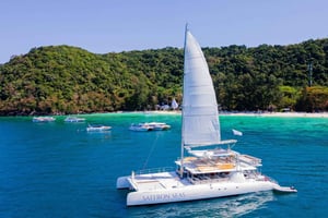 Phuket: Coral Island Snorkeling & Promthep Sunset Dinner
