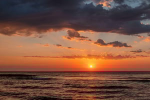 Phuket: Ganztägig Phi Phi Island & Koh Khai mit Sonnenuntergang