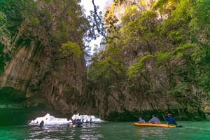 Phuket: tour dell'isola di James Bond con catamarano veloce premium