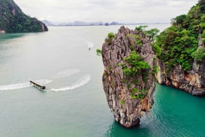 Phuket: Ilha de James Bonds com almoço e canoa de caverna marinha
