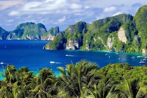 プーケット：スピードボートで行くピピ島とバンブー島でのシュノーケリング