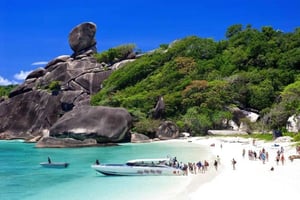 Phuket: Viagem de 1 dia às Ilhas Similan em uma lancha rápida