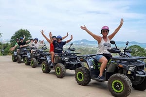 Phuket: Skyline Zipline Kamala e tour in quad