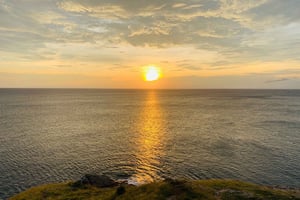 Phuket Uitkijkpunten: 3 Uur Zonsondergang Wandeling Kleine Groep Tour