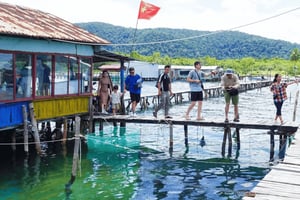 Phú Quốc: ristorante galleggiante e Starfish Beach