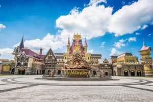 Phu Quoc: VinWonders Entry Ticket with Optional Safari