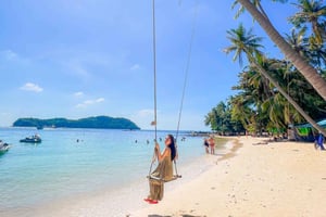 RedRiverTour - Scoperta di 3 isolotti, snorkeling in motoscafo