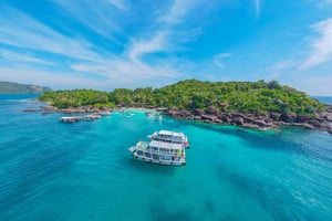 Phu Quoc Snorkeling Esplora le tre isole con un tour in barca