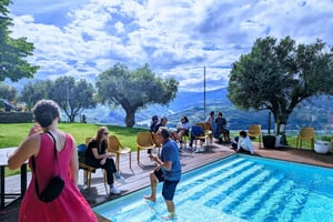 Da Porto: 2 regioni vinicole, pranzo in fattoria e barca