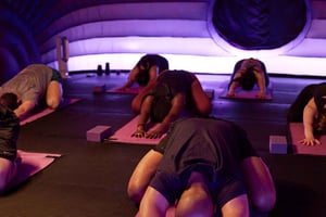 Matosinhos: Privat hot yoga-klasse for utdrikningslag/utdrikningslag