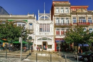 Porto: Byrundtur, cruise over de 6 broene og vinsmaking