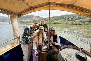 Porto: Premiumtur i Dourodalen i liten grupp, kryssning och lunch