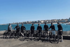 Privat tur med elcykel i Porto och provsmakning av skaldjur