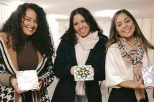 Porto: Laboratorio di pittura su piastrelle con vino Porto - Bainharia