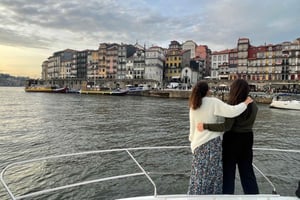 Kuusi siltaa jahdin risteily Douro-joella Portossa