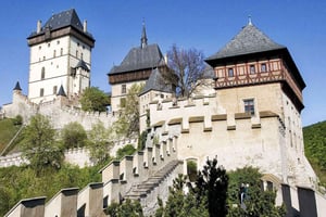Из Праги: экскурсия на полдня в замок Карлштейн