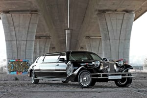 Praha: Prahassa: 1 tunnin vintage-limusiinin vuokraus