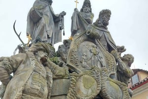 Praga: tour a piedi sull'eredità del colonialismo