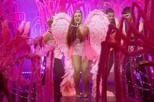 Prag: Tjekkisk cabaretshow om aftenen på Hybernia-teatret