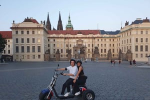 Prague : Visite touristique guidée en trike électrique