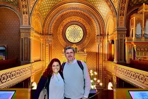 プラハ：ユダヤ人墓地とシナゴーグのガイド付きツアーをご案内します