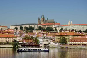 Prag: Private Tour zum Theresienstadt-Mahnmal